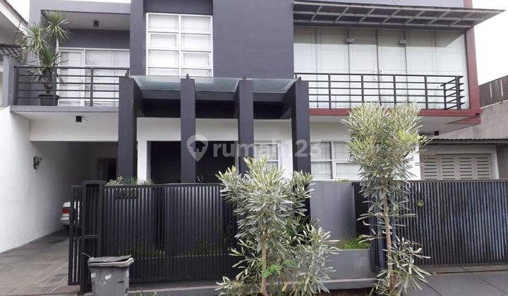 Rumah Minimalis Sirkulasi Udara Bagus Di Sektor 9 Bintaro Jaya Semi Furnished 1