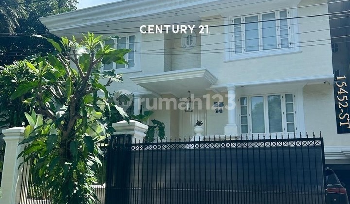 Disewakan Rumah Full Furnished Di Pondok Indah