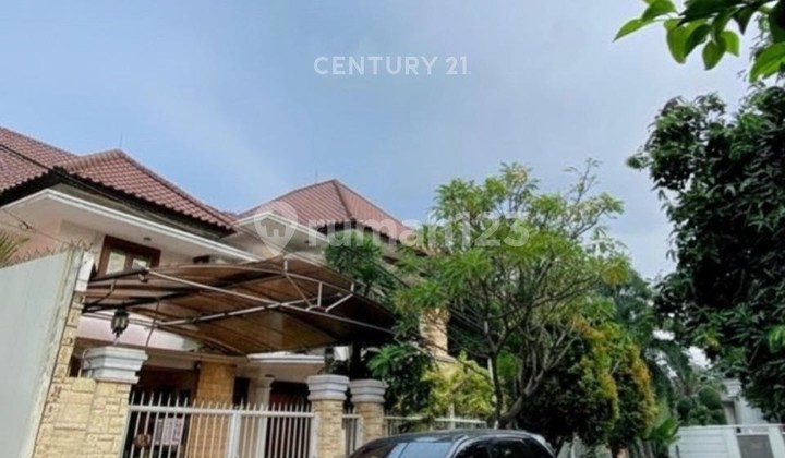 Dijual Rumah Hook Dengan Kolam Renang Di Sektor 1 Bintaro 2