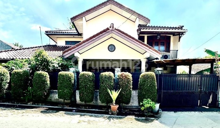 Dijual Murah Rumah Dua Lantai di Dalam Perumahan di Pondok Labu 1