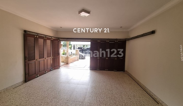 Disewakan Rumah Siap Huni Posisi Hook Dalam Cluster di Bintaro 2