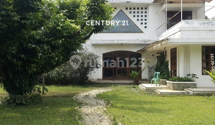 Dijual Rumah dengan Tanah Luas di Pondok Labu Cilandak Jak Sel