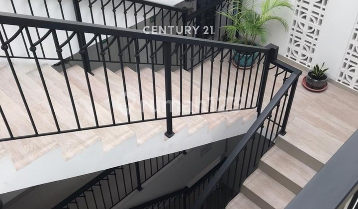 Dijual Rumah Kost Desain Minimalis Di Sektor 5 Bintaro Jaya 2