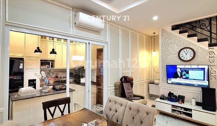 Dijual Rumah Cantik di Dekat Bintaro Sektor 9 di Dalam Cluster 2