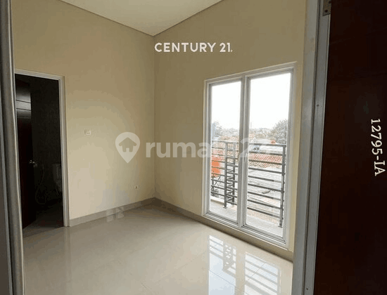 For Rent: Brand New House Ready to Occupy with Backyard For Rent: Brand New House Ready to Occupy with Backyard