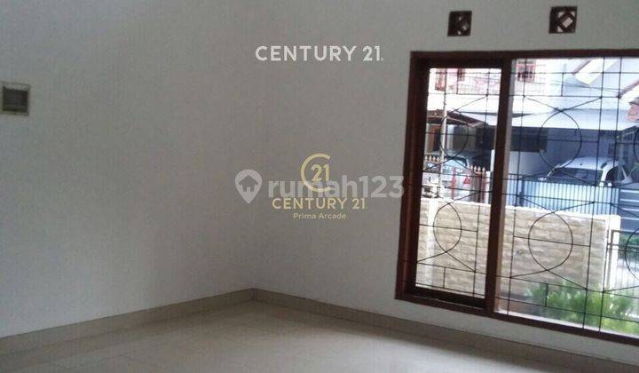 Dijual Rumah 2 Lantai Dekat Mall BIntaro Plaza Dan Stasiun 2