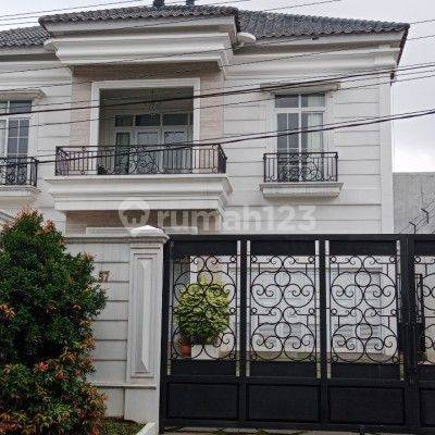 Di Jual Melalui Lelang Rumah Mewah Bagus 1