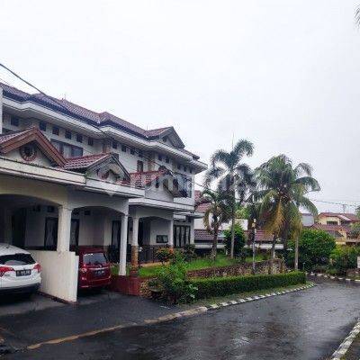 Di Jual Melalui Lelang Rumah Mewah Bagus 1