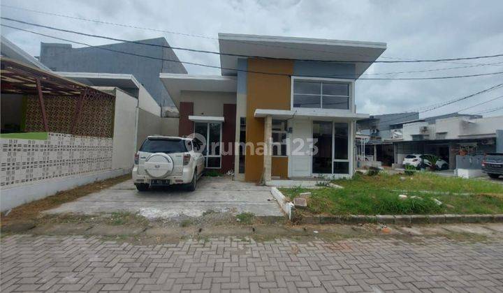 Rumah Cantik 2lt Lelang 1