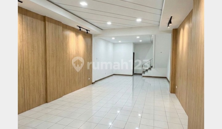 Ruko di Pusat Kota Dekat Paskal Hyper Square 4 Lantai