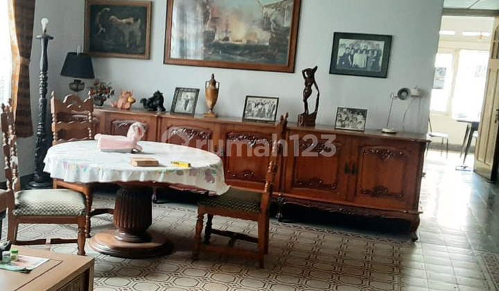 Rumah SHM di Dago Dekat Jalan Sulanjana Aman Asri Tenang