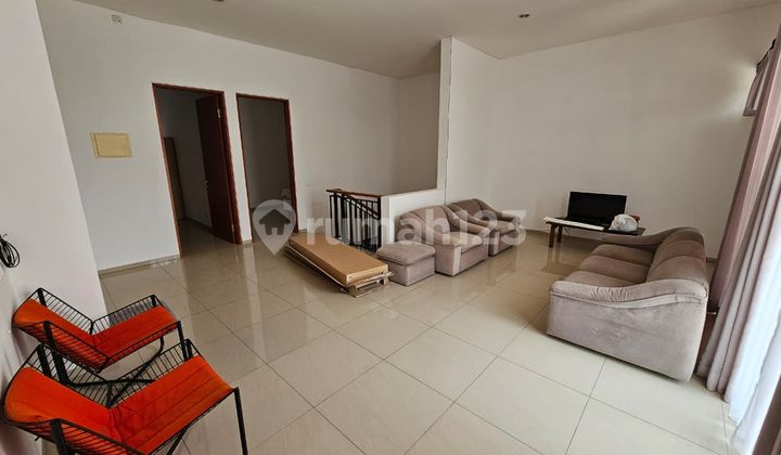Rent a Ready-to-Live House in Budisari, Comfortable Location Close to the City