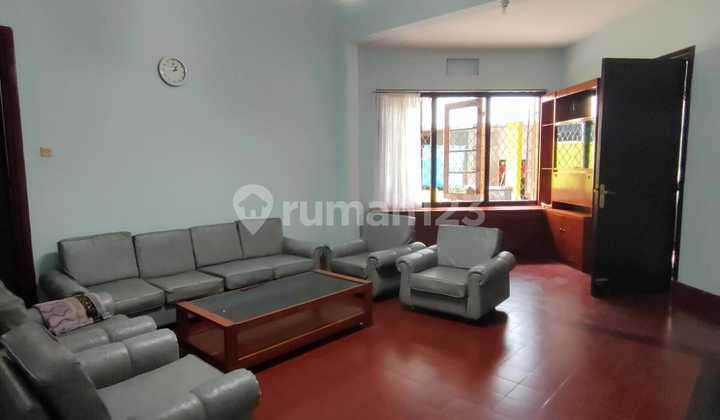 Rumah Terawat Siap Pakai di Cipaganti Bawah Bebas Macet