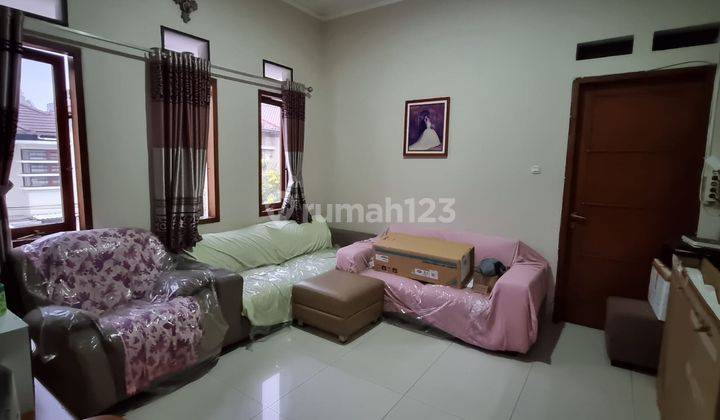 Rumah Terawat Siap Pakai di Tki 3 Taman Kopo Indah 2