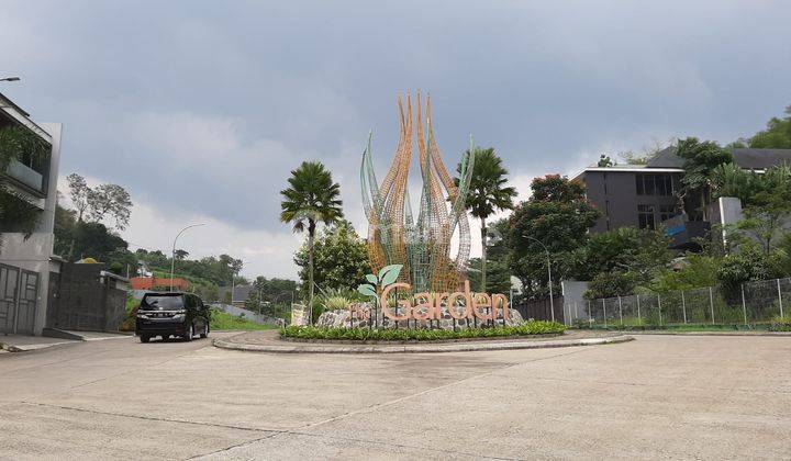 Tanah di Kavling Eksklusif Setra Duta Garden, Bandung 1