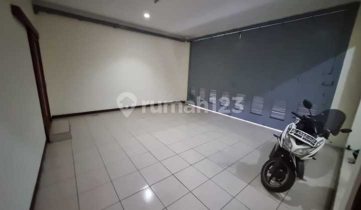 Rumah Setra Duta Cluster Depan, Dekat Ke Mainroad Security 24 Jam 4