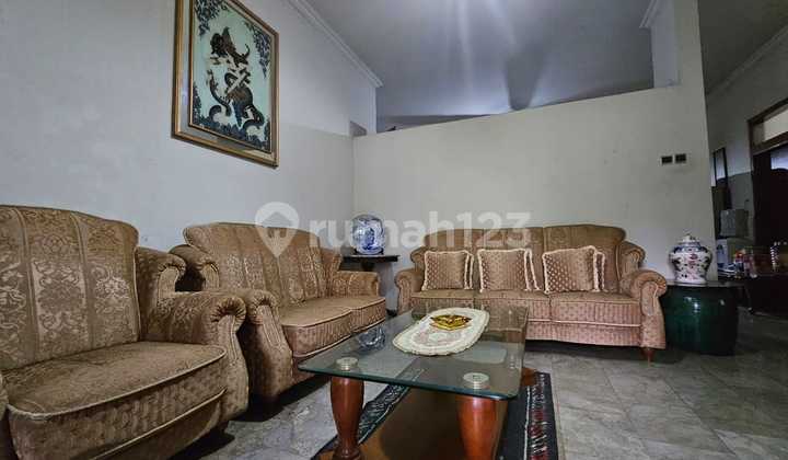 Rumah di Turangga Lokasi Nyaman di Tengah Kota Segera Hubungi