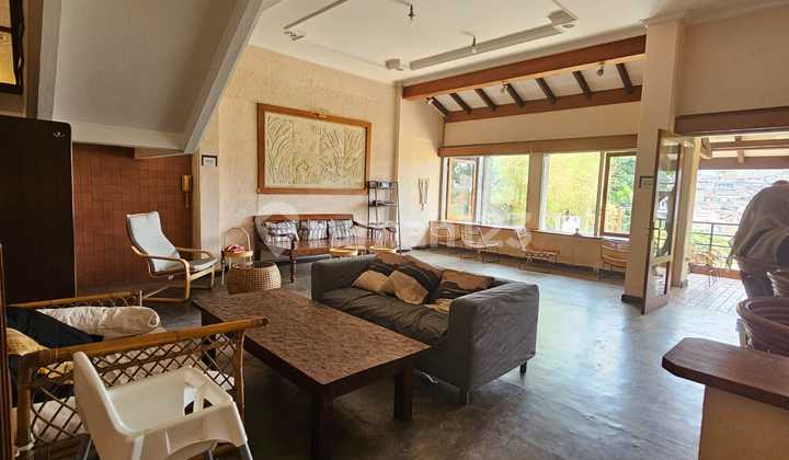 Rumah Sekaligus Ruang Usaha di Cipaku Indah, View Bagus  2