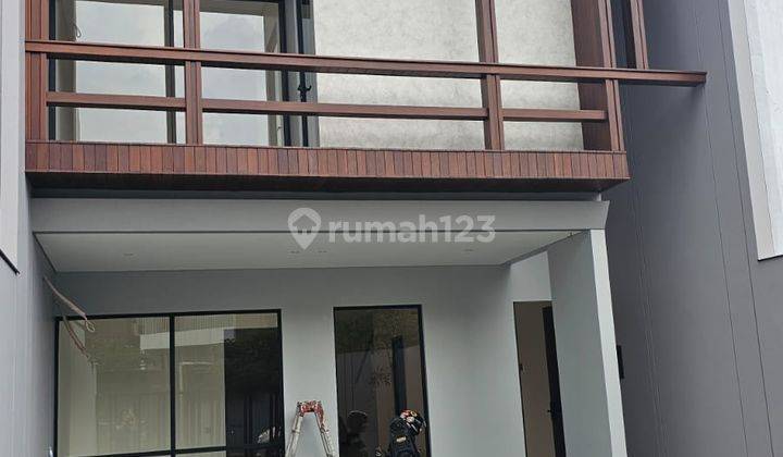 Rumah Baru Desain Cantik Harga Spesial di Setra Duta