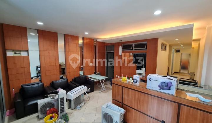 Ruko ex Kantor Strategis di Dakota dekat BORMA siap pakai 