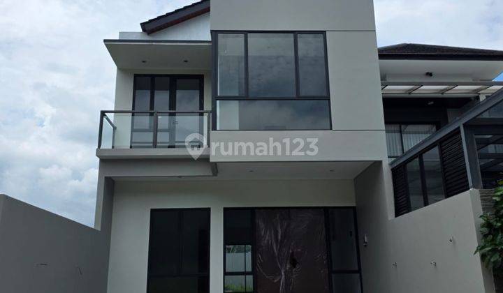 Rumah Baru di Setraduta Design Scandinavian Modern 1