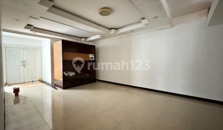 Luxury House in Setraduta, Well-Maintained House Ready to Occupied, Cheapest Price 2