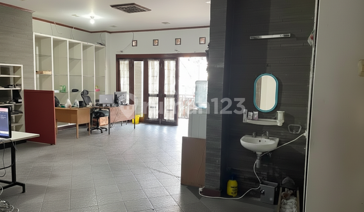 Rumah di Sayap Ciumbuleuit, Cocok untuk Tinggal atau Usaha. 2