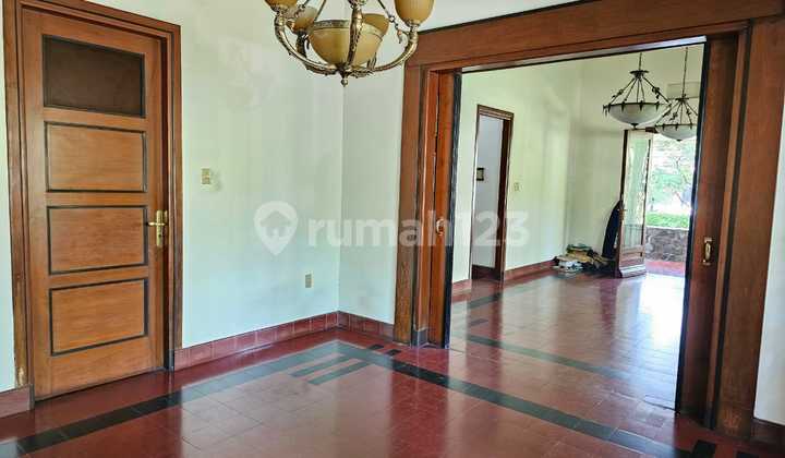 Well-Maintained Dutch House in Sayap Pajajaran - Pasirkaliki 2