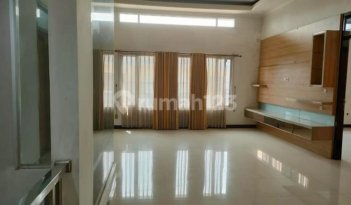 Rumah Bisa Jadi Kantor di Pusat Kota Jalan Pasir Salam 2