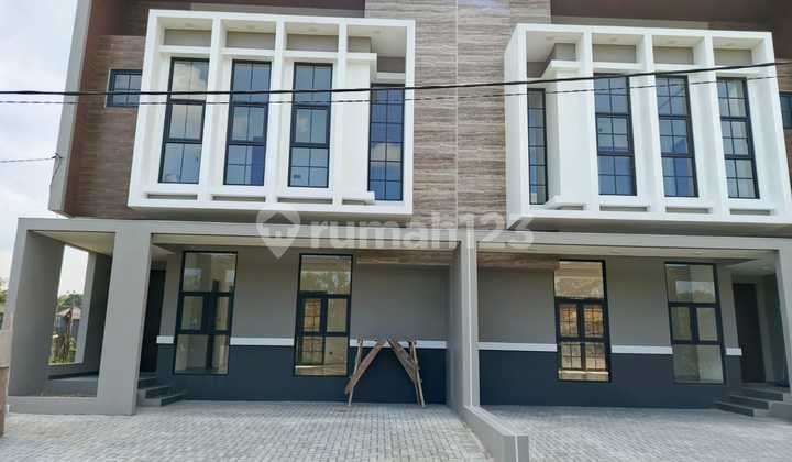 Ready-to-Occupy Minimalist 2-Story New House in the Setiabudi Area 1
