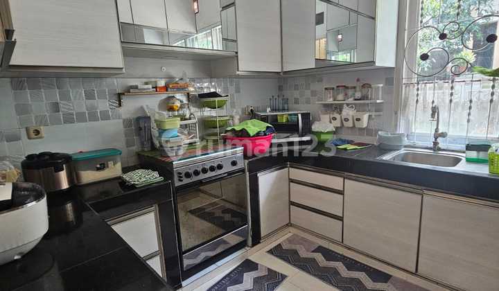 Classic Ready-to-Occupy House in Setra Duta, Cluster near Main Road 2