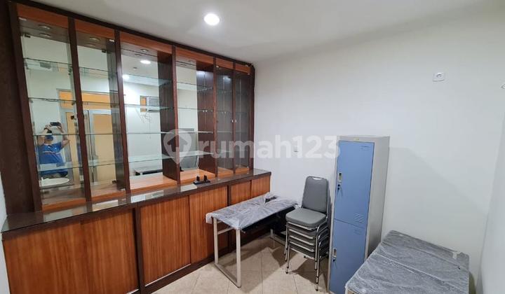 Strategic Office ex Ruko in Dakota near BORMA ready for use 2