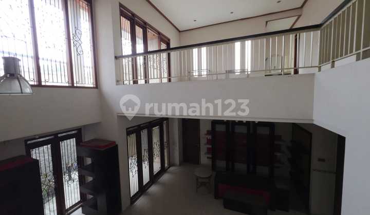 Rumah di Kawasan Cipaganti Lokasi Nyaman di Pusat Kota