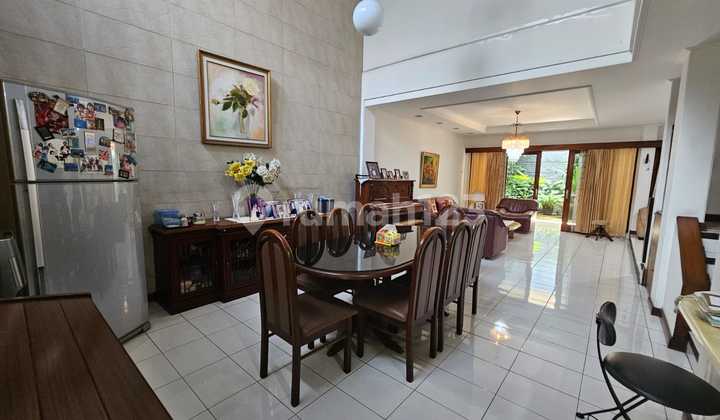 Rumah Strategis di Pusat Kota - Segala Jenis Usaha - Sayap Sunda Rumah Strategis di Pusat Kota - Segala Jenis Usaha - Sayap Sunda