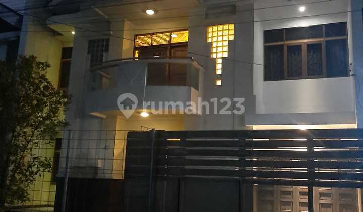 Rumah siap huni sangat terawat di Kawasan Setiabudi dekat UPI Rumah siap huni sangat terawat di Kawasan Setiabudi dekat UPI