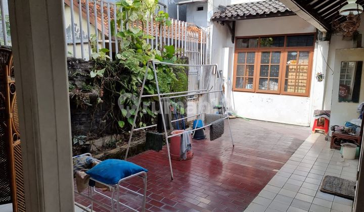 Rumah Setiabudi Mainroad Prime 2 Jalur Bagus Sekali untuk Bisnis Rumah Setiabudi Mainroad Prime 2 Jalur Bagus Sekali untuk Bisnis