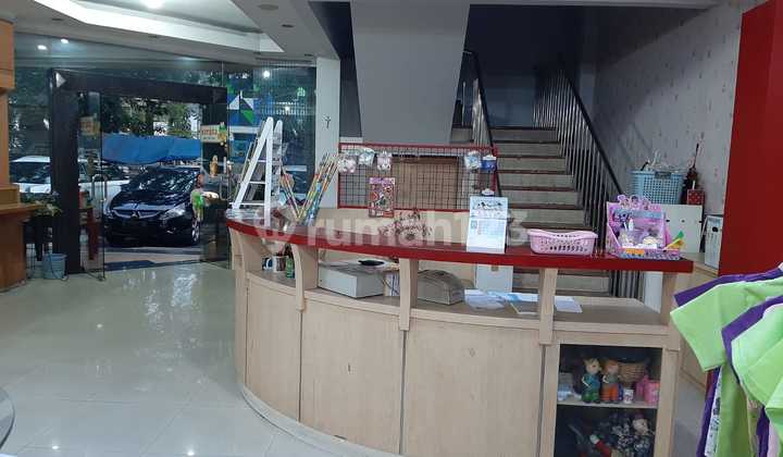 Ruang Usaha Strategis di Sayap Pasirkaliki Dekat BPK Penabur