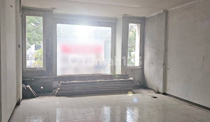 Strategic Surya Sumantri - Setraduta Shophouse, For Any Business