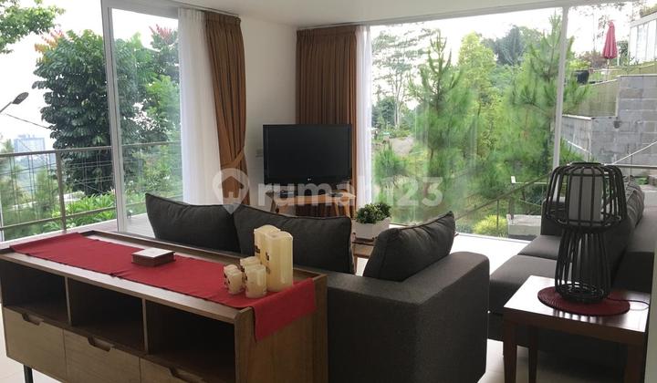 Rumah Villa di Dago Village Sangat Terawat Siap Huni 2