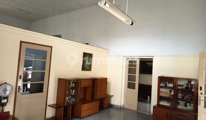 Rumah Terawat Bisa Untuk Usaha di Sayap Pajajaran