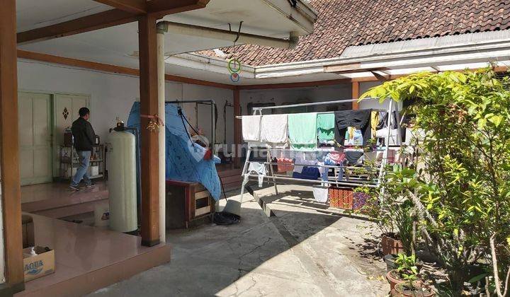 Rumah Tua Hitung Tanah Mainroad Strategis 1