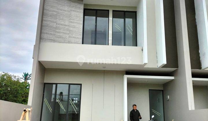 Rumah Baru di Batununggal Indah Bandung 1