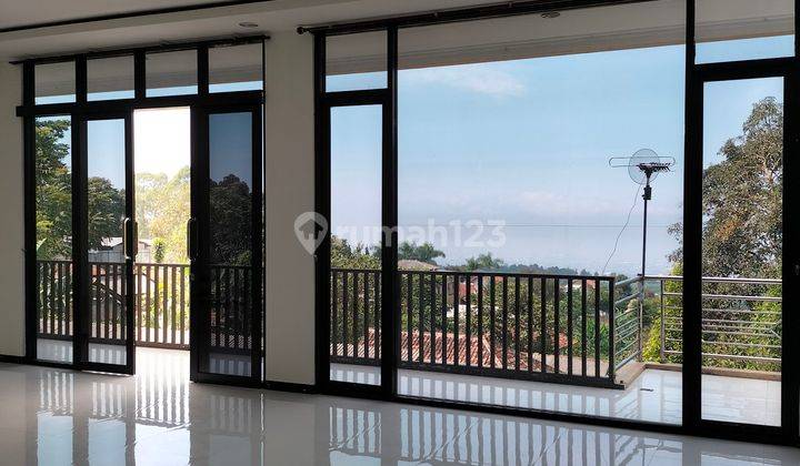 Villa dengan view kota bandung 1