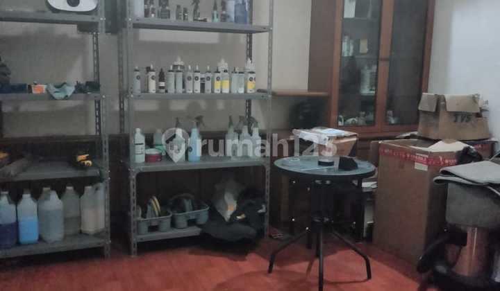 Spacious and Luxurious House in Setra Duta Bandung 2