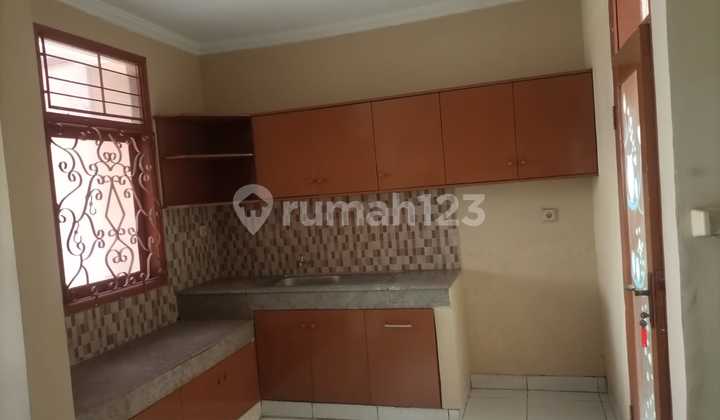 Rumah Minimalis Siap Huni di Komplek Taman Sakura Bandung 7