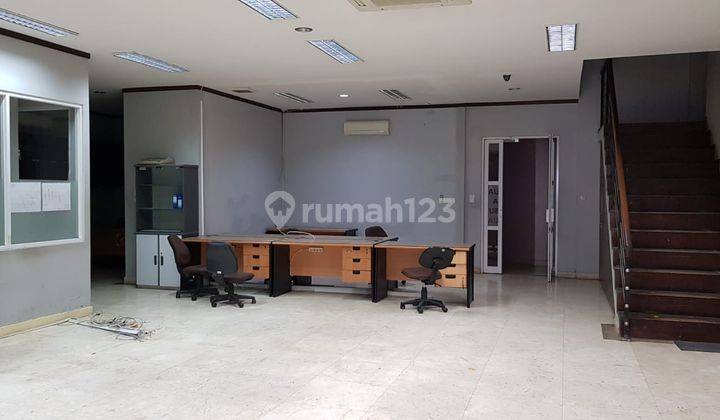Ruang Usaha Cocok Untuk Kantor di Tebet Jakarta Selatan 1