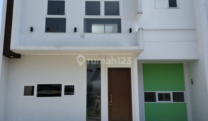 Rumah Minimalis Modern Sayap Soekarno Hatta Bandung  1