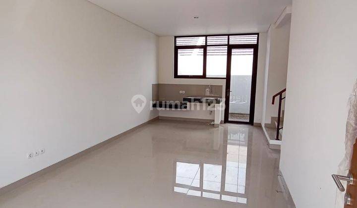 Rumah Minimalis Modern 2 Lantai Semi Villa Di Cimahi Jawa Barat 2