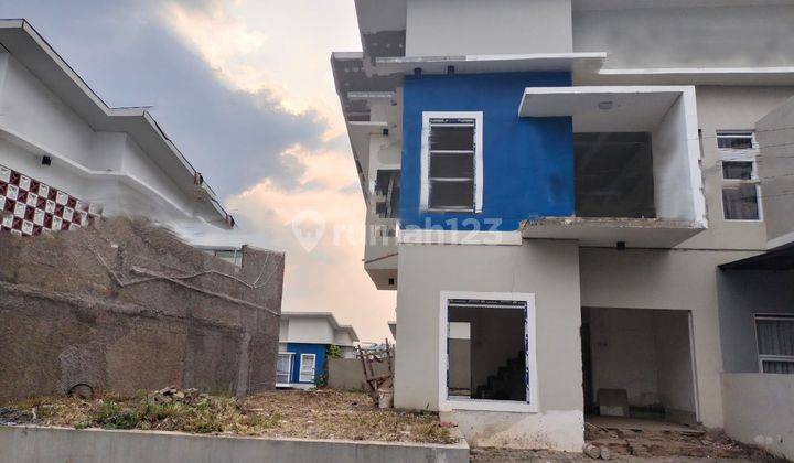 Rumah Baru 2 Lantai Siap Huni Tengah Kota Kamarung Cimahi Utara 1