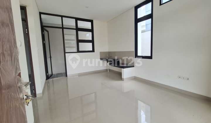 Rumah Baru Minimalis Siap Huni di Kolonel Masturi Cimahi Bandung